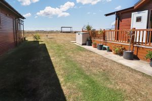 Riverside Flag Hill - click for photo gallery